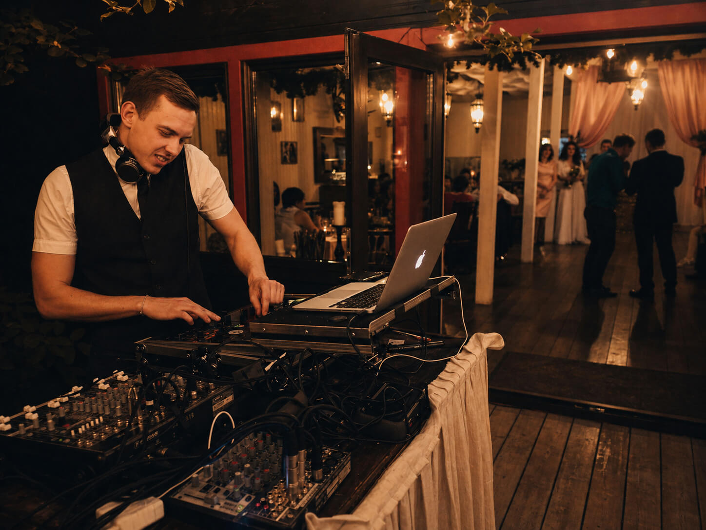 DJ Михаил Барканов